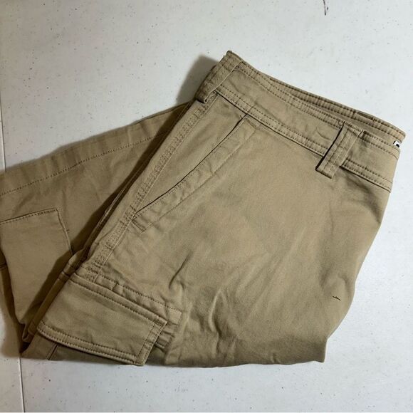 Club Room‎ Cargo Short Stretch Tan - 34 - NWT - Picture 6 of 8